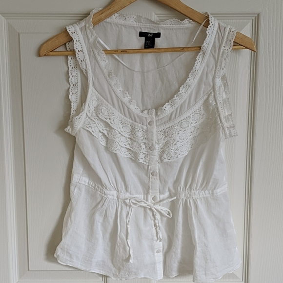 H&M Tops - H&M white peasant tank, sz 10